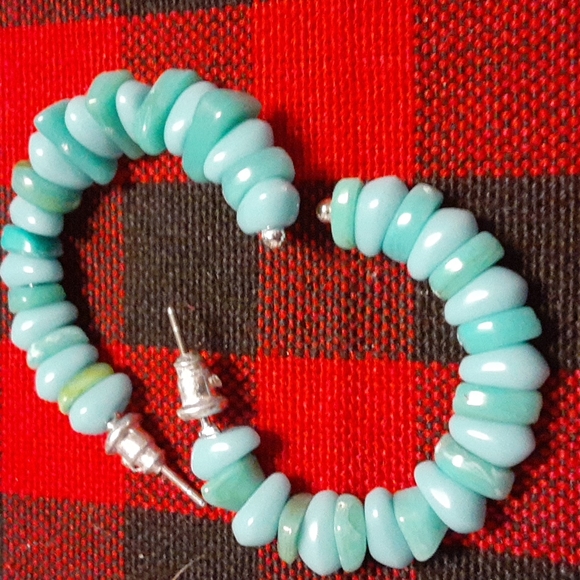 Avon Aqua Beads 1" Hoops $10 - Picture 5 of 9